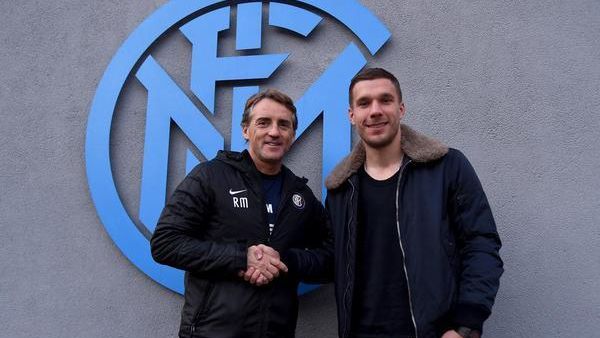 بودولسكي وروبرتو مانشيني مدرب إنتر