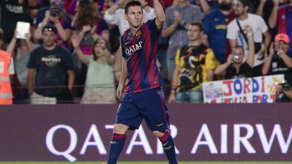 Barcelona 3-0 Elche: Messi at the double for 10-man Blaugrana