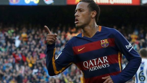 نيمار يواصل التألق