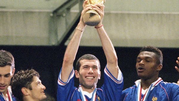 Zidane eyes France coaching job