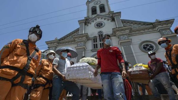 أكثر من 300 قتيل في السيول الوحلية في كولومبيا
