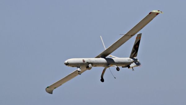 جماعة الحوثي أعلنت الخميس الماضي أنها استهدفت مطار أبو ظبي الدولي بطائرة مسيرة