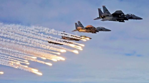 غارات للتحالف الدولي على آخر معاقل "الدولة" بسوريا