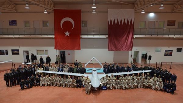 يتمكن طراز طائرات "بيرقدار TB2" من التحليق في الهواء لمدة 25 ساعة دون انقطاع