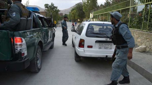 مقتل صحافي أفغاني شهير إثر انفجار لغم بسيارته