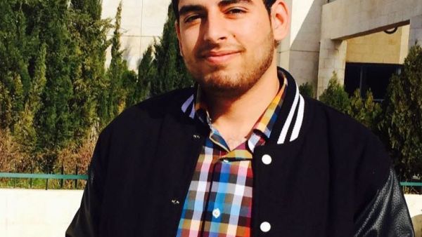 الطبيب طارق علي