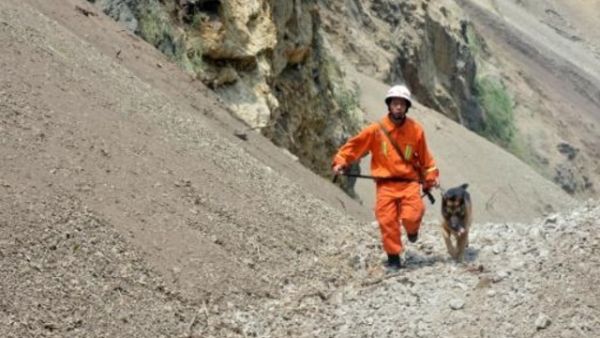 34 مفقودا في انزلاقات تربة في الصين
