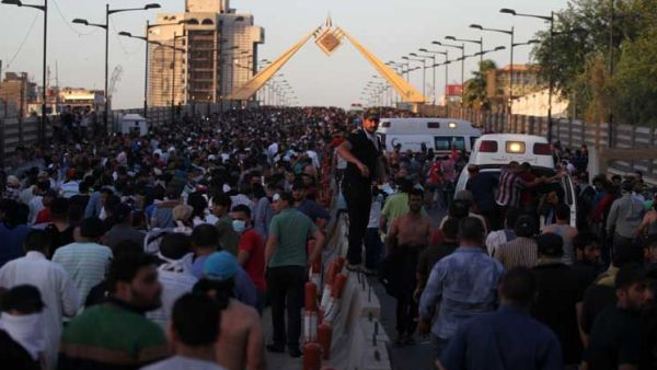 اقتحام المنطقة الخضراء يهدد بتصاعد العنف في العراق
