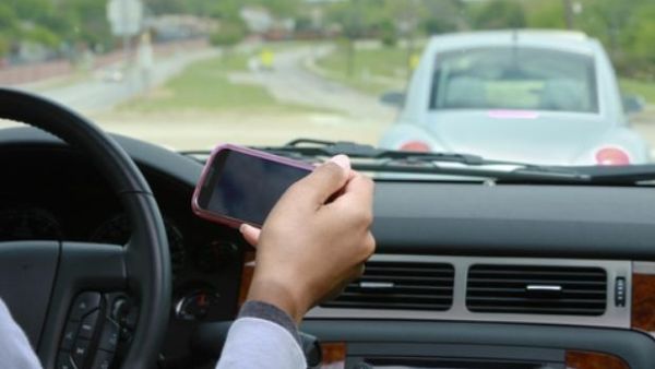 Texting while driving is not only dangerous - it can be deadly. (Shutterstock)