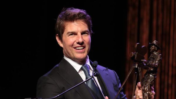 Tom Cruise's injury hasn't put him off doing his own stunts  (Source: Tom Cruise / Instagram )