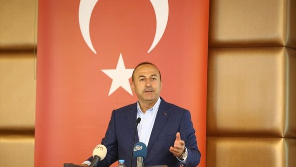 خصصت الحكومة التركية حسابات بنكية من أجل التبرعات المادية عبرها
