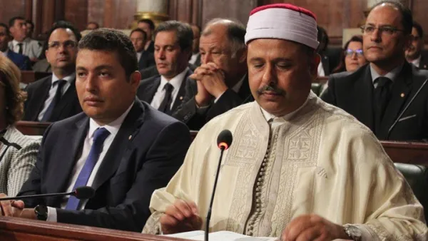 تصريحات الوزير دفع وزار الشؤون الدينية لإصدار بلاغ