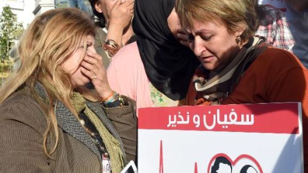 تظاهرة بتونس للمطالبة بمعرفة مصير صحافيين فقدا في ليبيا