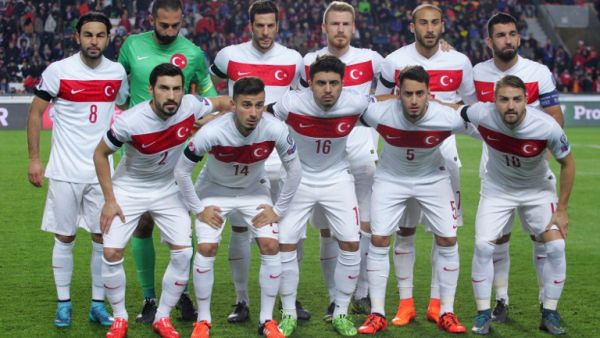 Turkey face tough task against group leader Iceland