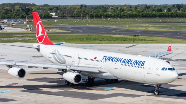 Turkey's flag carrier currently has 337 aircraft and flies to more than 302 destinations. (File photo)