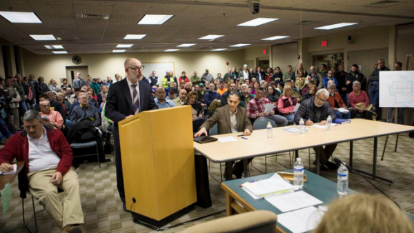 Hundreds of people showed up at a meeting to debate the issue. (Twitter)