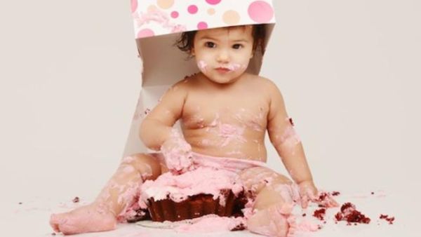 Photo from a birthday shoot during free reign cupcake coolness. [ilsul6ana]