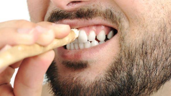 Eighty percent of Emirates have bad oral hygiene based on a recent study by Wrigley. [mnn.com]