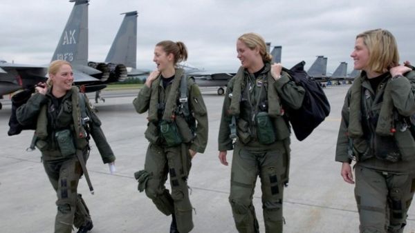 عن الانترنت