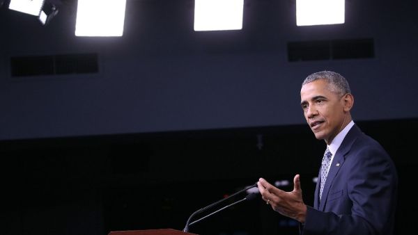 US President Barack Obama chaired a National Security Council Meeting at the Pentagon August 4, 2016 on the anti-Daesh campaign and received an update from his national security team on the efforts to degrade and destroy the group. (AFP/Getty Images/Mark Wilson)