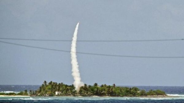  شركة "لوكهيد مارتن" الأمريكية تزود الولايات المتحدة بموجبه الامارات بمعدات لمنظومة دفاع صاروخية