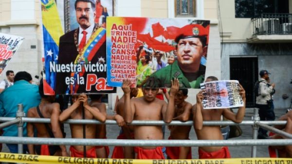 فنزويلا: المحكمة العليا تقلص صلاحيات البرلمان المناهض لمادورو