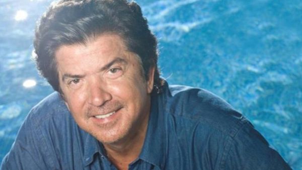 وليد توفيق يعود للشاشة بمسلسل غنائي 