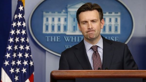 المتحدث باسم البيت الابيض جوش ايرنست
