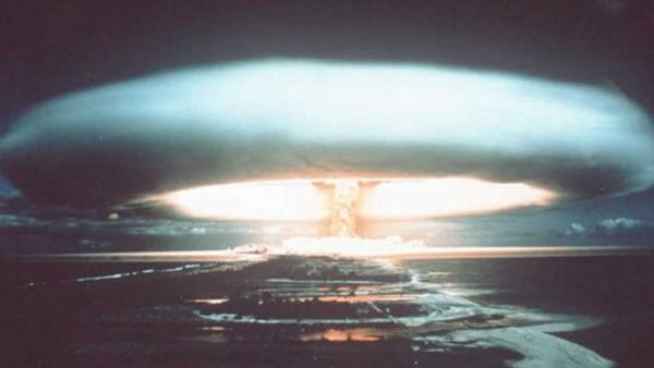 الولايات المتحدة تفرج عن فيديوهات لتجارب نووية سرية 