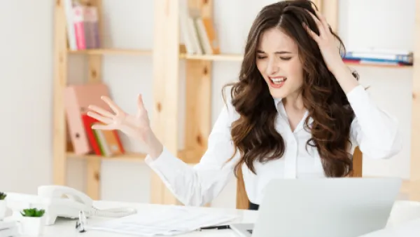 غير النمط الذي تقوم به يومياً في إنجاز أعمالك واعكس المهام