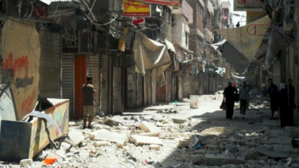 نظام الاسد يرفع شعار المقاومة وقد اباد الاف الفلسطينيين 