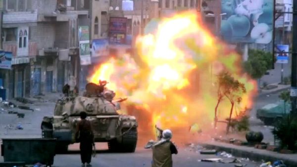 قوات هادي تسيطر على سلسلة جبال رياعين وجبال الأدمغ