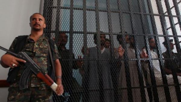 محاكمة متهمين بتهمة الانتماء للقاعدة/أ.ف.ب