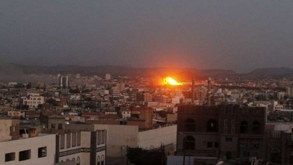 الغارات استهدفت حافلتين تقلا أسرا نازحة على الطريق العام في منطقة المصبرية 