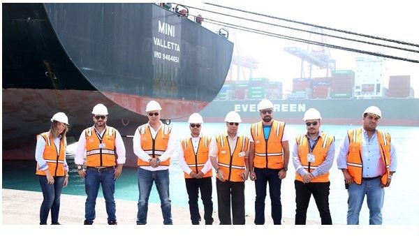 DP World Sokhna is part of the DP World's international network that currently encompasses 77 marine and inland terminals supported by over 50 related businesses in 40 countries across six continents DP World Sokhna is part of the DP World's international network that currently encompasses 77 marine and inland terminals supported by over 50 related businesses in 40 countries across six continents