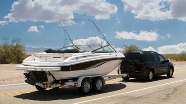 Officers became suspicious about the unusual presence of a woman without relatives towing a boat into Saudi Arabia. (Shutterstock)