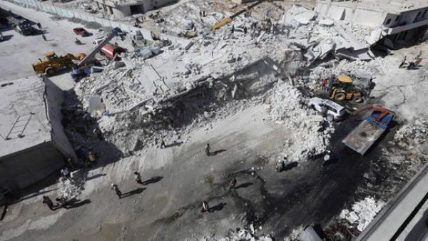 An explosion at a weapons depot in a rebel-held town in northwest Syria (Twitter)