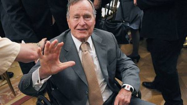 Former President George H.W. Bush hospitalized one day after he attended his wife's funeral.  (AFP/File Photo)	