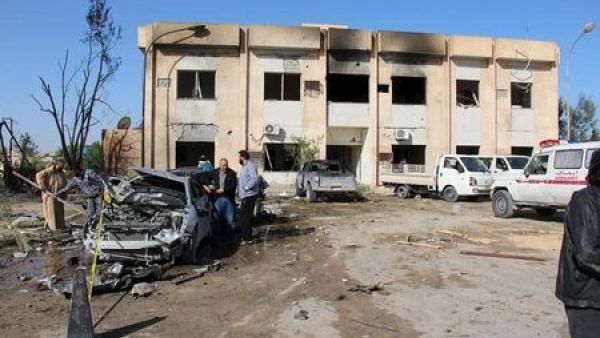 "داعش" يتبنى تفجير مركز تدريب الشرطة في ليبيا
