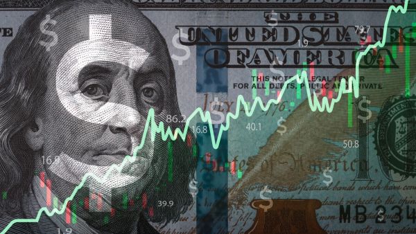 Moody's cut credit ratings of several US banks