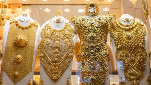 Gold prices in Dubai Today Sunday 21 May 2023