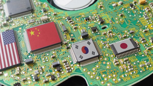 China urges Japan to suspend chip trade ban