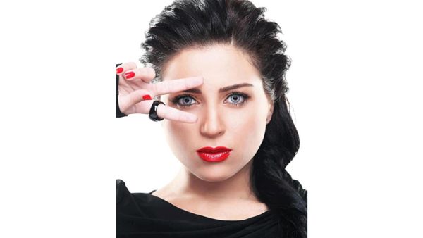 مي عز الدين