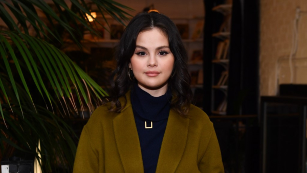 Selena becomes 1st woman with 400M IG followers