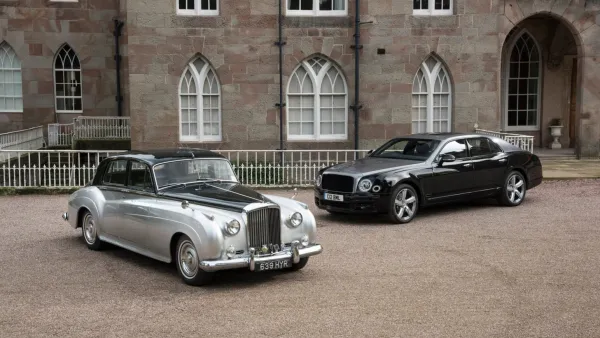 Bentley's Great Eight Finishes Production
