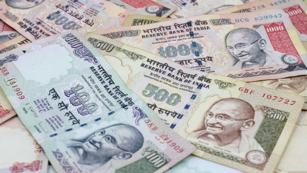 Indian Rupee Inches Higher to 73.15 Against US Dollar