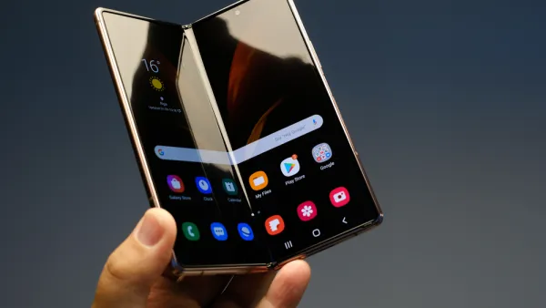 How Different is Samsung’s Fold2 than Its Former?