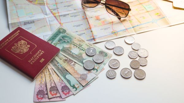 وأفادت المنظمة الأممية ومقرها مدريد بأن الرقم «أعلى بثلاث مرّات من الخسائر التي سجّلتها السياحة الدولية خلال الأزمة المالية العالمية عام 2009». الكورونا ضربة قوية للسياحة العالمية والشحن الجوي