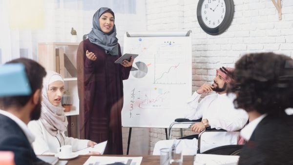 PwC: 56 Percent of ME Family Businesses Suffer from Plummeting Sales