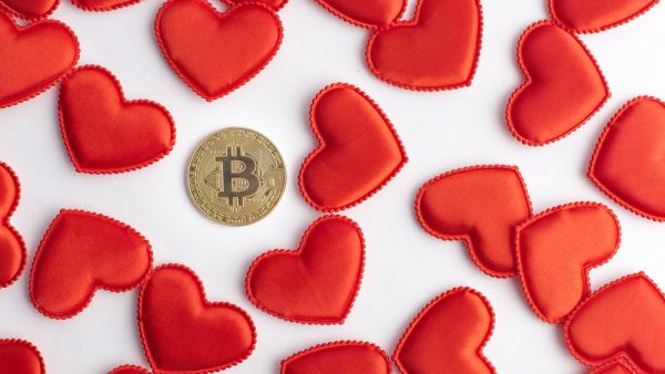 Crypto News Recap: Bitcoin Showered with Love As it Tops Tencent’s Market Cap